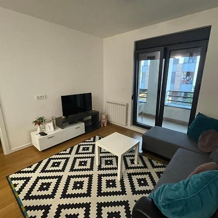 Neva Apartment Belgrado Buitenkant foto